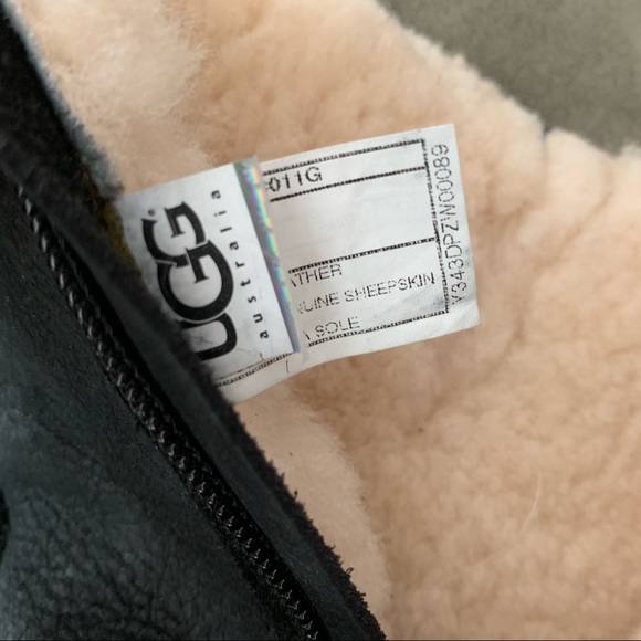 Ugg | Kensington Shearling Boots | Girls 13 - Picture 8 of 10